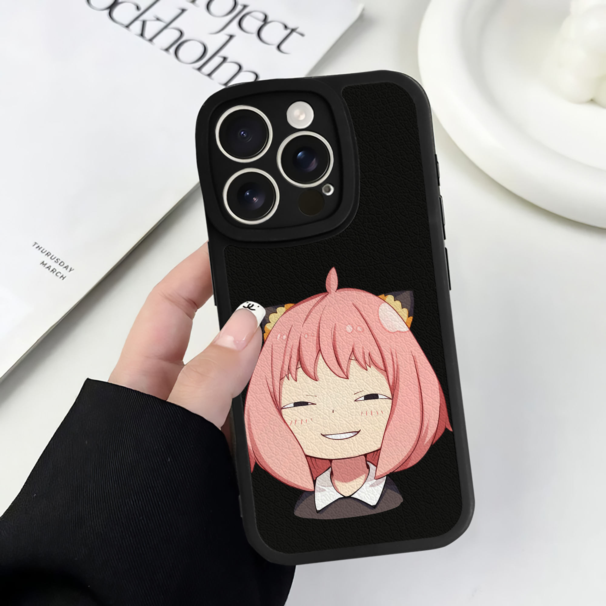 （画像用） SPY×FAMILY间谍家家酒 【iPhone 16シリーズ対応】シリコンスマホケース（レザー調） 材質：シリコン